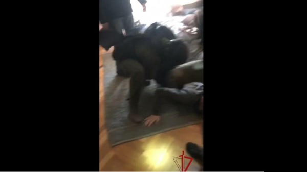 В Петербурге во время обысков у иностранца нашли запрещенную литературу: его подозревают в пропаганде терроризма В Петербурге во время обысков у иностранца нашли запрещенную литературу: его подозревают в пропаганде терроризма