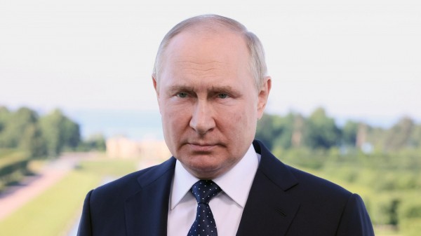 Путин рассказал, как Петербург научил его чувствовать искусство Путин рассказал, как Петербург научил его чувствовать искусство