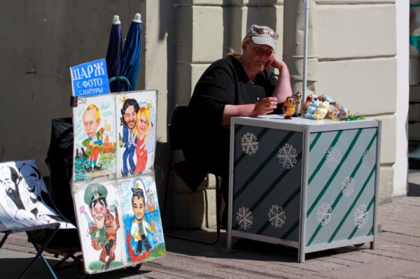 В Петербурге вводятся ограничения для уличных торговцев вводятся с июля В Петербурге вводятся ограничения для уличных торговцев вводятся с июля