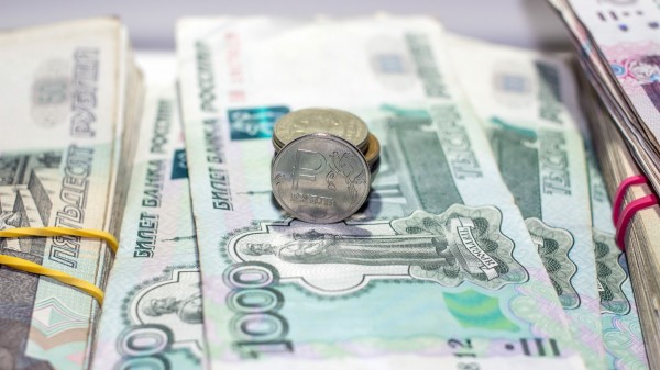 Петербуржец добился от работодателя получения более 100 тысяч рублей задержанной зарплаты Петербуржец добился от работодателя получения более 100 тысяч рублей задержанной зарплаты