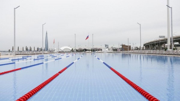 Крупнейший в Петербурге всесезонный бассейн открылся рядом с "Газпром Ареной" Крупнейший в Петербурге всесезонный бассейн открылся рядом с "Газпром Ареной"