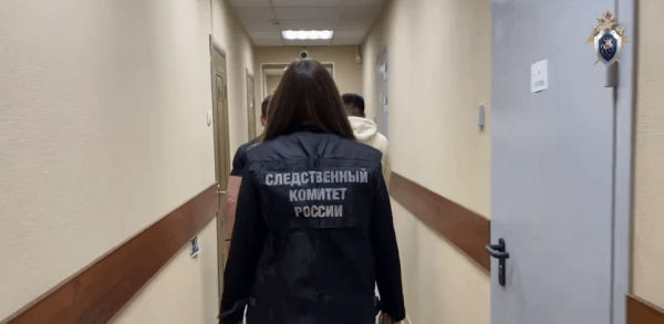 Следователи предъявили обвинение иностранцу в удержании подростка в салоне авто Следователи предъявили обвинение иностранцу в удержании подростка в салоне авто