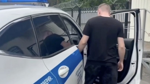 За неделю полиция остановила в Петербурге и Ленобласти больше 3 тыс. водителей-должников За неделю полиция остановила в Петербурге и Ленобласти больше 3 тыс. водителей-должников