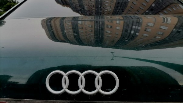Устроил погоню и врезался: в Петербурге нетрезвый предприниматель на Audi докатался до уголовного дела Устроил погоню и врезался: в Петербурге нетрезвый предприниматель на Audi докатался до уголовного дела