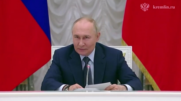 Владимир Путин перечислил компоненты «рецепта успеха» России Владимир Путин перечислил компоненты «рецепта успеха» России
