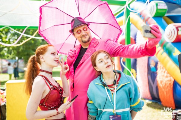 Гид по VK Fest в Петербурге 2025: артисты, блогеры и развлечения Гид по VK Fest в Петербурге 2025: артисты, блогеры и развлечения