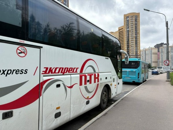 Сквер на Заречной улице начали превращать в отстойник