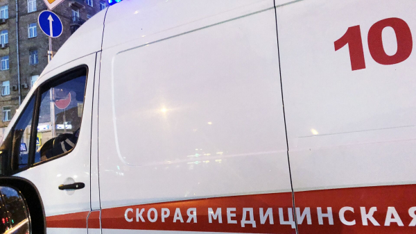 В Ленобласти ребенок выпал из коляски при посадке в поезд и попал в реанимацию
