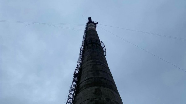 В Павловске фанатка роупджампинга сорвалась с высоты в погоне за фото: проводится проверка В Павловске фанатка роупджампинга сорвалась с высоты в погоне за фото: проводится проверка