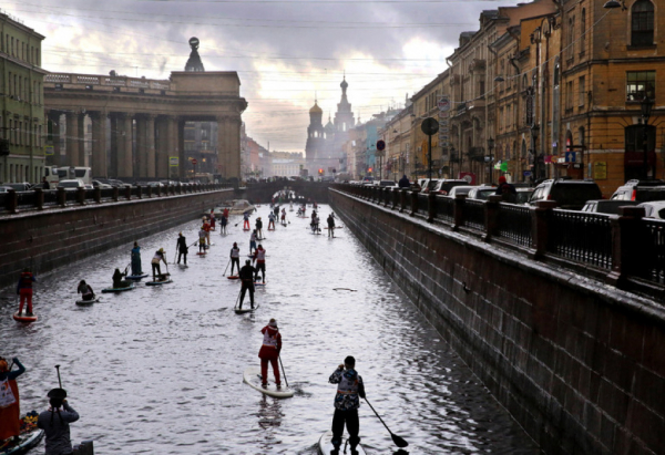 В Петербурге обсуждают новые правила для сапсерфинга и водного туризма В Петербурге обсуждают новые правила для сапсерфинга и водного туризма