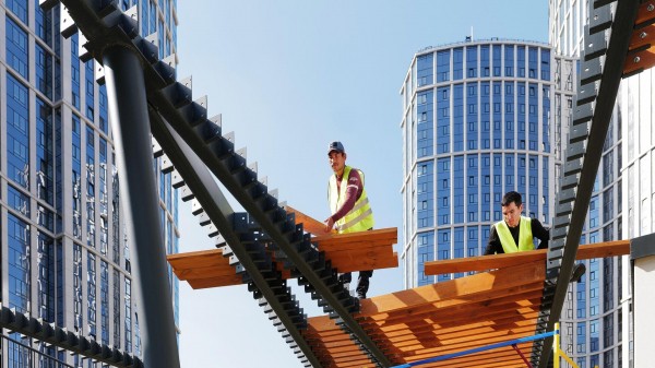 "Дом.РФ": российские девелоперы увеличили в июле вывод жилья на рынок на 9% "Дом.РФ": российские девелоперы увеличили в июле вывод жилья на рынок на 9%