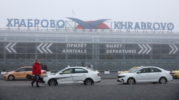 В аэропорту Калининграда отменили три рейса, 26 задерживаются В аэропорту Калининграда отменили три рейса, 26 задерживаются