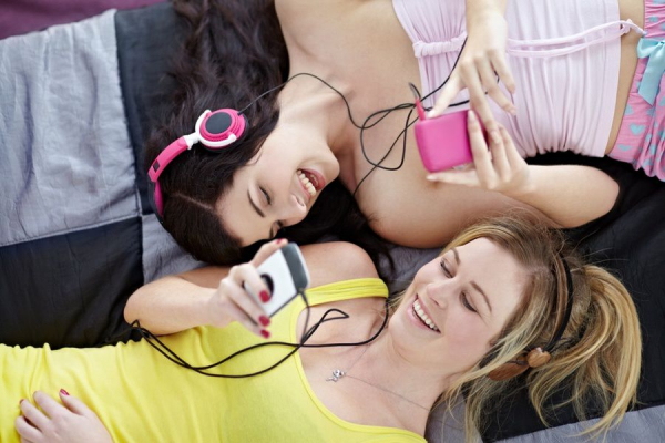 Зумеры возвращают моду на MP3-плееры Зумеры возвращают моду на MP3-плееры