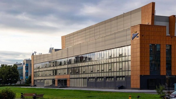 В петербургской академии "Зенита" в День знаний открыли школу и крытый манеж В петербургской академии "Зенита" в День знаний открыли школу и крытый манеж