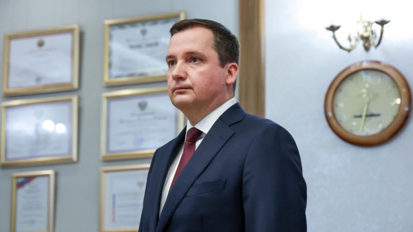 Цыбульский и Мантуров обсудили зарплаты в судостроительной сфере на Севере