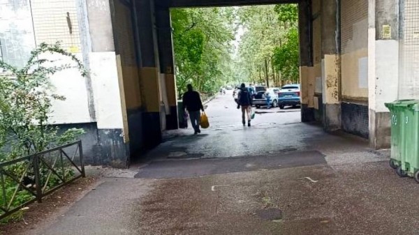 Прокуратура заставила ТСЖ во Фрунзенском районе отремонтировать опасную яму во дворе Прокуратура заставила ТСЖ во Фрунзенском районе отремонтировать опасную яму во дворе