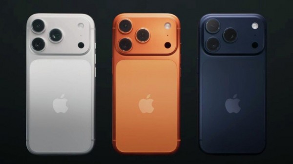 Предзаказ на новый iPhone в России после презентации стал рекордным за три года Предзаказ на новый iPhone в России после презентации стал рекордным за три года