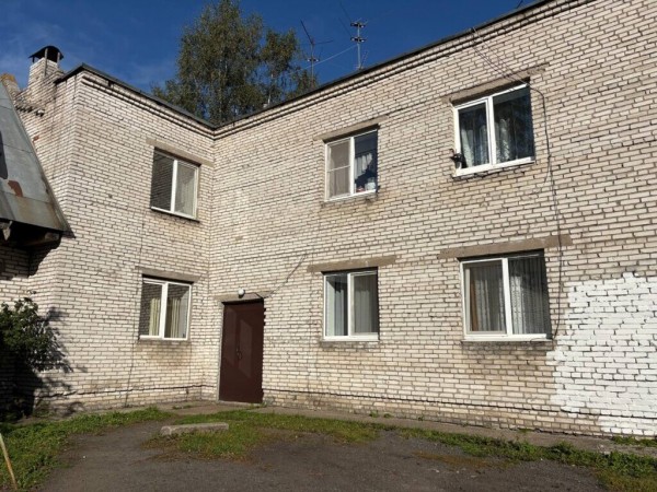 Жители Заречной улицы проиграли сражение за зеленую зону возле детской площадки