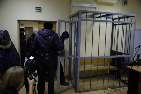 Руководитель АСВ Андрей Мельников заключен под стражу на два месяца Руководитель АСВ Андрей Мельников заключен под стражу на два месяца
