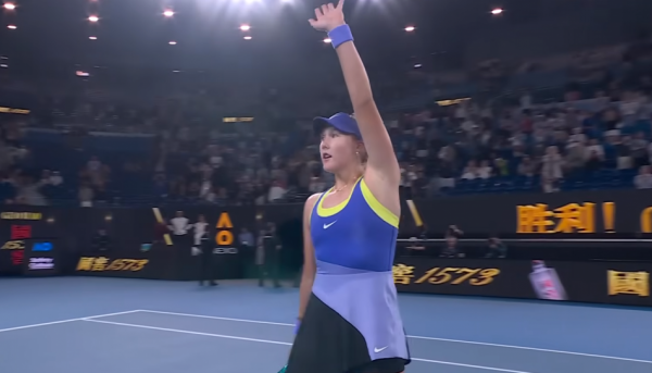 Мирра Андреева уверенно шагает к четвертьфиналу Australian Open 2026 Мирра Андреева уверенно шагает к четвертьфиналу Australian Open 2026