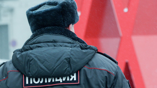 Пару из Ленобласти задержали за техподдержку телефонных мошенников Пару из Ленобласти задержали за техподдержку телефонных мошенников