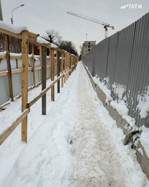 Петербургские стройкомпании попали на миллионные штрафы из-за плохой уборки снега Петербургские стройкомпании попали на миллионные штрафы из-за плохой уборки снега