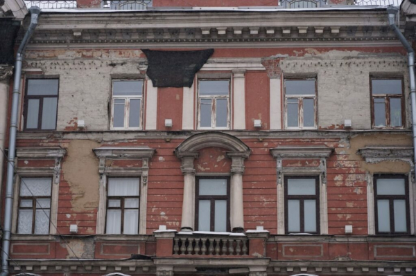 Старинный дом на Невском огородят лесами — когда начнется ремонт? Старинный дом на Невском огородят лесами — когда начнется ремонт?