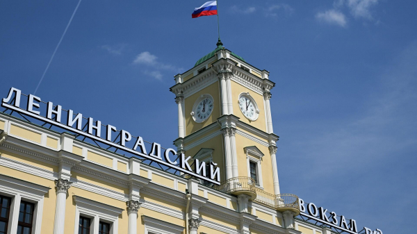 Собянин и Белозеров открыли Ленинградский вокзал после масштабного обновления