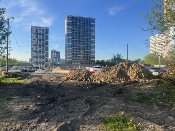 &laquo;Крюк каждый день&raquo;. Петербуржцы учатся летать из-за стройки станции метро &laquo;Заставская&raquo;